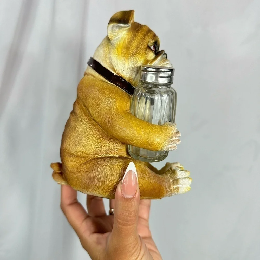 Resin Big Bully English Bulldog salt & pepper shaker holder